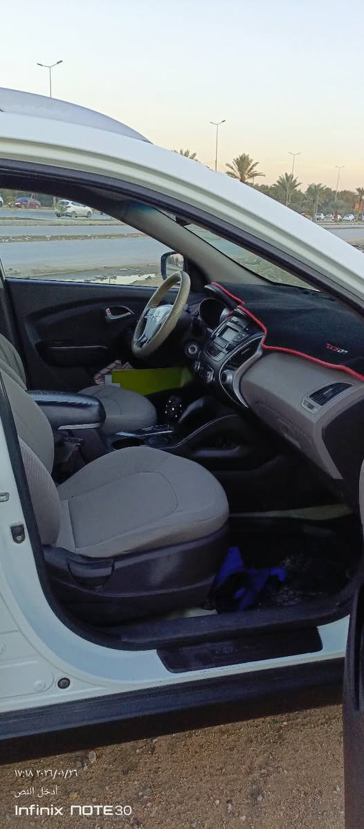 سلام عليكم سياره توسان موديل 2011سياره نظيفه گير ومكينه وحداديه وكهربائيات كله شغاله تايرات نظيفه كامره خلفيه صبغ فقط جوه لمرايه مالت العبري شبرين  وبيه بارد مكانات صغار  راعيه يريد مداورة
العنوان: النجف الأشرف 
الرقم الهاتف ***********ب
