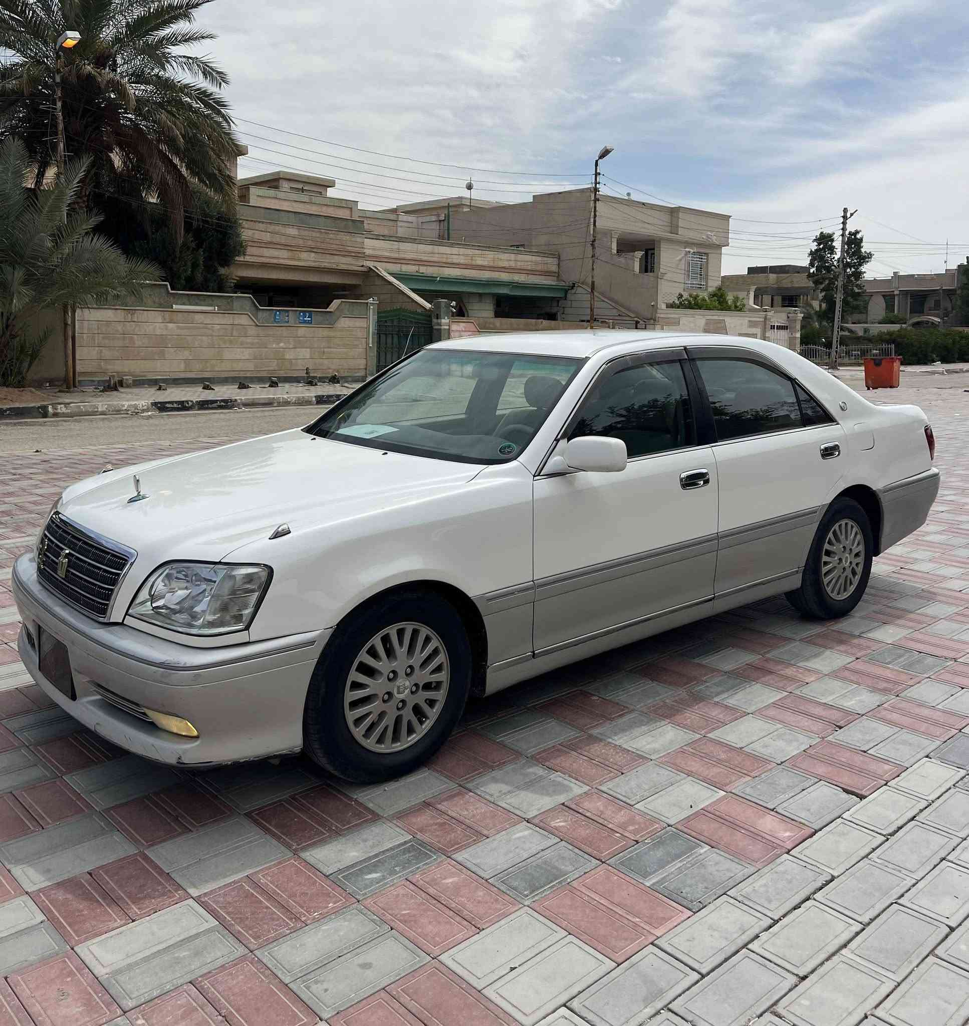 مـلكة كفاله ( عامه - عراق يابان) ادوات 
4دكم  فول مواصفات- تحوير النجف -  شاصي 175 -  ( حاويه شرط ) 
 ( بيها حجز - وتكدر تحجز حجز فوري  ) - شرط مكفوله وجاهزه
السعر : 87 ورقه ( كربلاء ) 
الرقم : ***********
