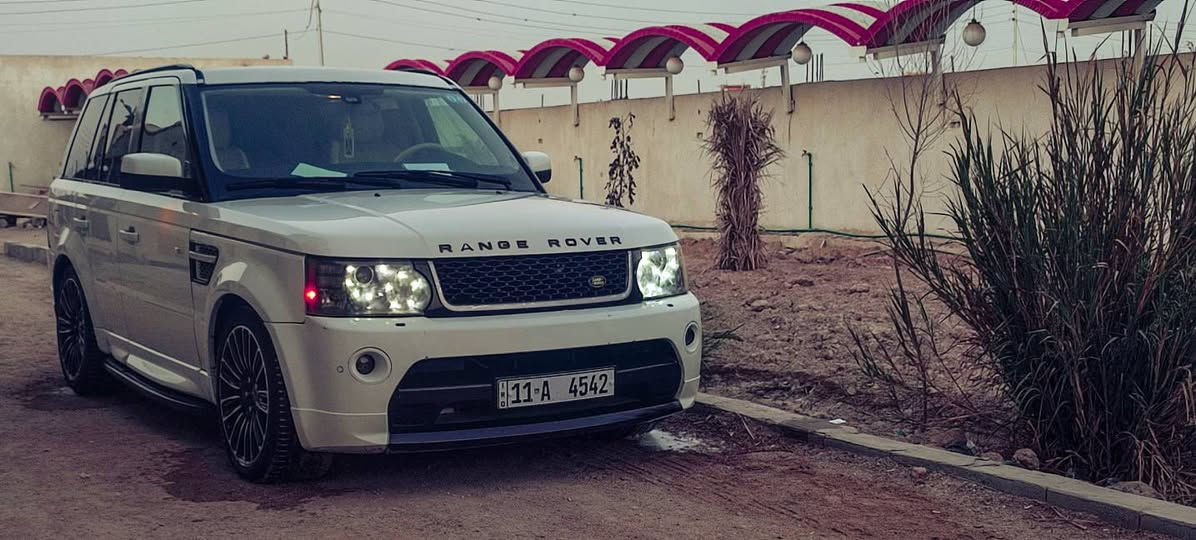 رانج روفر سبورت سوبر بدون ضربة او صبغ 
2007محدث 2013 فول 
مكينه سوبر جديده 
سياره جاهزة رقم بغداد تحويل مباشر 
السعر125مكان البصرة ابو الخصيب 
*********** البصرة, العراق
