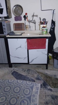 سنك مطبخ • للبيع