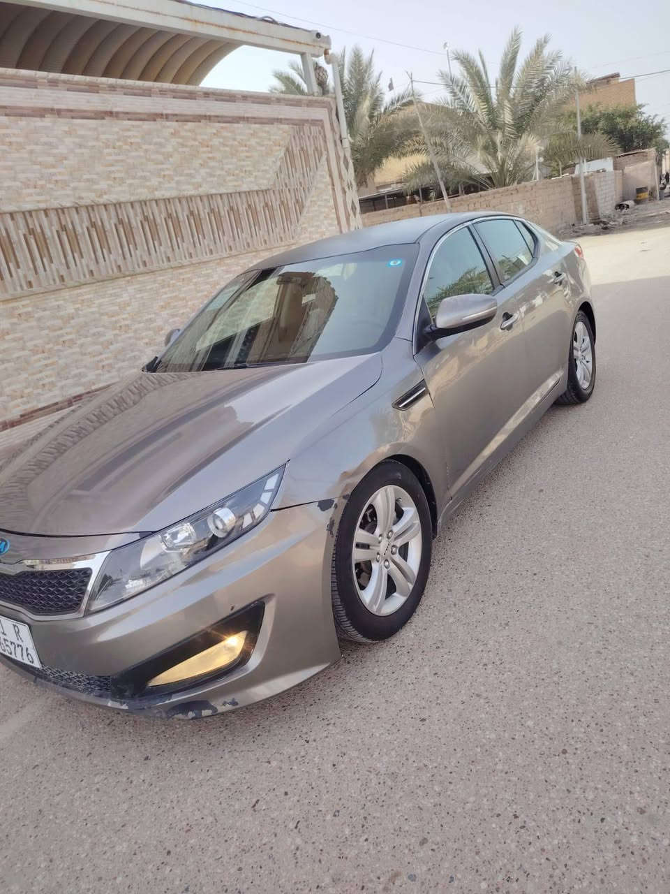 سلام عليكم   للبيع السعر 89ورقه  
 أوبتيما 2013 رقم بغداد بئسمي 
وارد امريكي فول مواصفات EX
عدا البنراما 
مواصفات :
1 داخل جلد 
2 ثلاث بصمات 
3شاشه اندرويد 
4 كامره 
5 دبل اكزوز 
6اشاير بل مري 
7حساس خلفي 
8 قطعتين تبريد 
9 تبريد بيانو 
10 كشن كهرباء 
11 تحكم ستيرن 
12 كشافات LED
13مانع انزلاق ABS 
 بيها مكانات صبغ اثر جراد 
صدر تخم تاير  برغي مابي نقص 💯
 
 الضرر :جاملغ امامي  فقط 
مكاني ديوانية قضاء الشامية الاستفسار ***********
