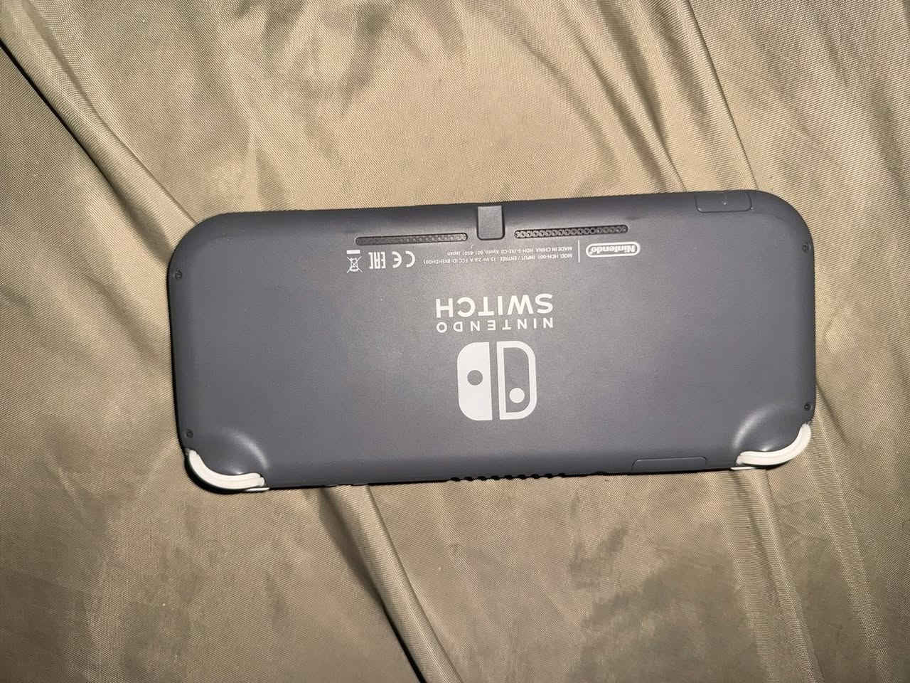 نينتندو سويتش لايت نظيف جدا مستعمل قليل  بسعر مناسب. 150 الف الجاهز لا متهكر ولا داخل تصليح


**إذا كنت صاحب هذا الإعلان وتريد حذفه لأي سبب، رجاءا أرسل رسالة إلى الدعم الفني**