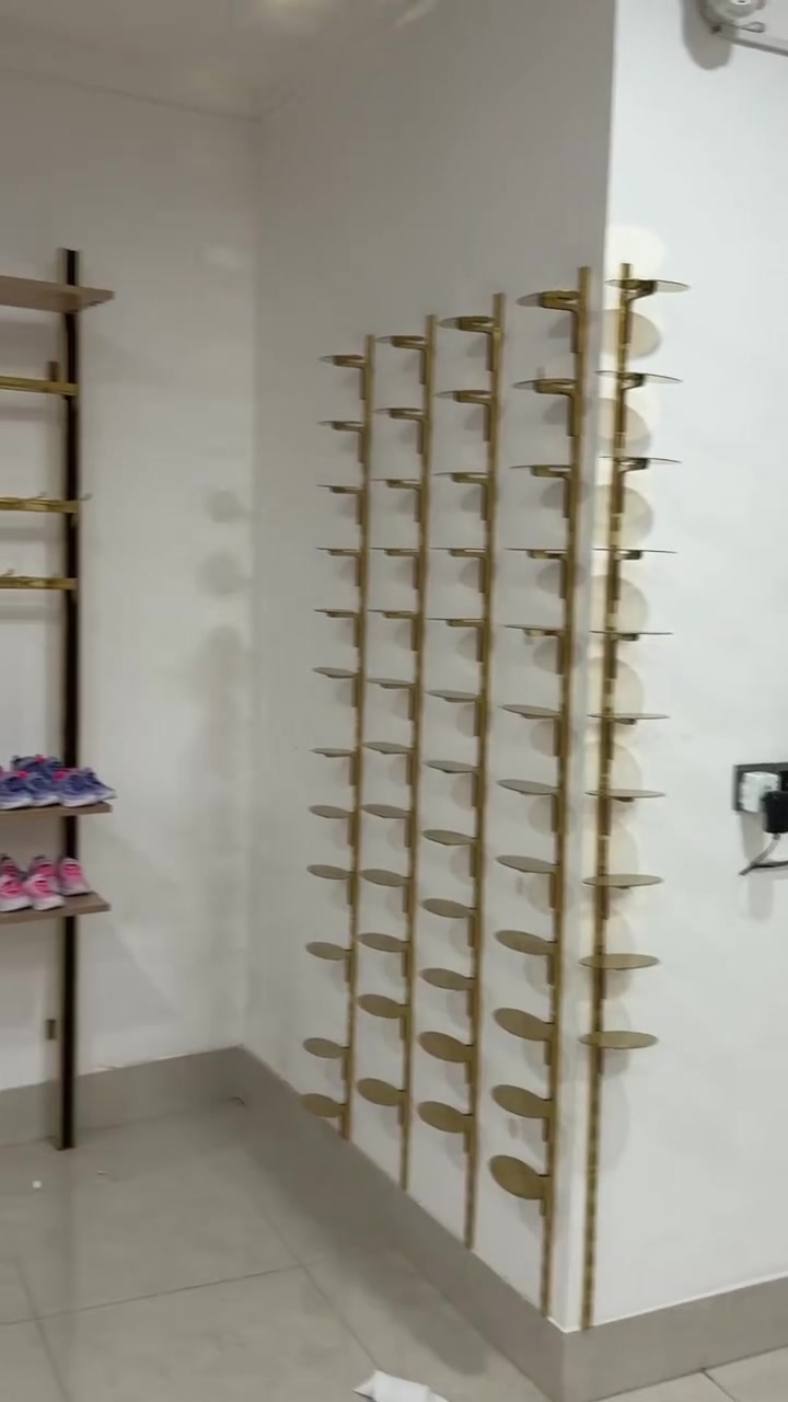للبيع دكيور محل حديث والسعر جدا مناسب
*********** للاستفسار

