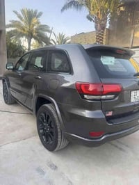 جراند شيروكي بلاك توب • ٢٠١٨ • بدون تبديل