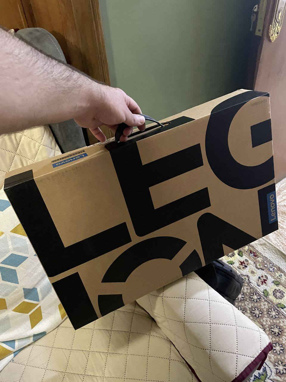 لاب توب لينوفو ليجن 5 نظافة 99% مراوس فقط
للمراوس مع كيس مواصفات عالية يفضل كارت جيل 5000 او AMD 
Lenovo Legion 5

AMD Ryzen™ 7 7735HS 8 Core 16 Threads
Windows® 11 Pro
NVIDIA® GeForce RTX™ 4060 140W
RAM 16GB DDR5-4800
HARD 512GB M.2 PCIe® NVMe® SSD
Screen 15.6" 2K IPS 350nits, 100% sRGB, 165Hz, Dolby Vision®, G-Sync, Free-Sync


**إذا كنت صاحب هذا الإعلان وتريد حذفه لأي سبب، رجاءا أرسل رسالة إلى الدعم الفني**