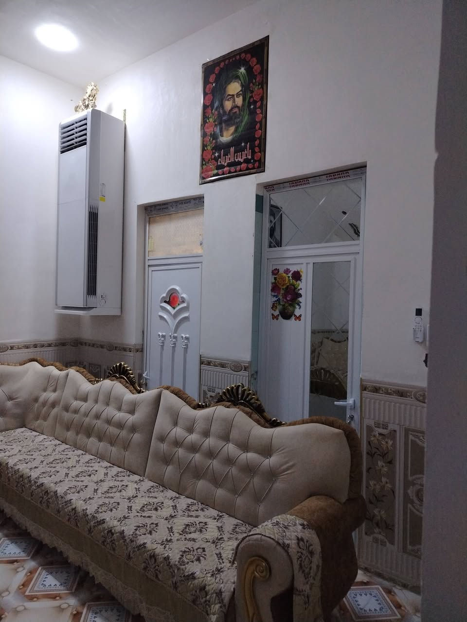 سلام وعليكم دار البيع المساحه 200 متر طابو صرف غرف 2 وصاله كبيره ومطبخ مناور 2 دوانية مغاسل داخليه وخارجيه البناء حديث طابوق رباط كونكريت وسقف كونكريت العنوان سوق الشيوخ حي العسكري شارع المستوصف قرب مجمع علاء الحمداني


**إذا كنت صاحب هذا الإعلان وتريد حذفه لأي سبب، رجاءا أرسل رسالة إلى الدعم الفني**