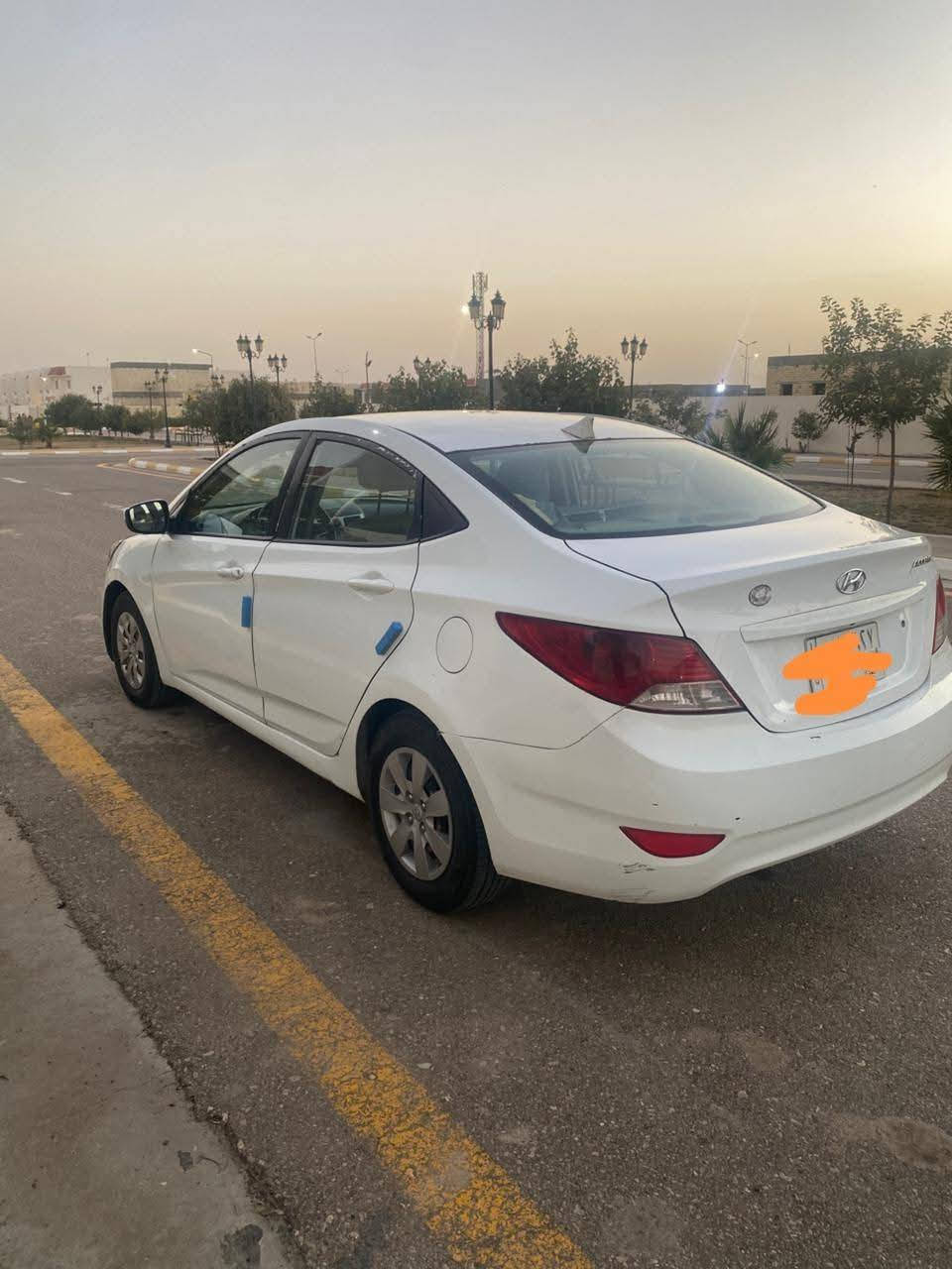 اسلام عليكم للبيع اكسنت خليجي موديل٢٠١٣ السياره مكينه وكير وحداديه كفاله مداور ثاني يوم السياره بيه رشات صبغ ابيع احزام السعر ٨٣ التواصل على الرقم ***********
