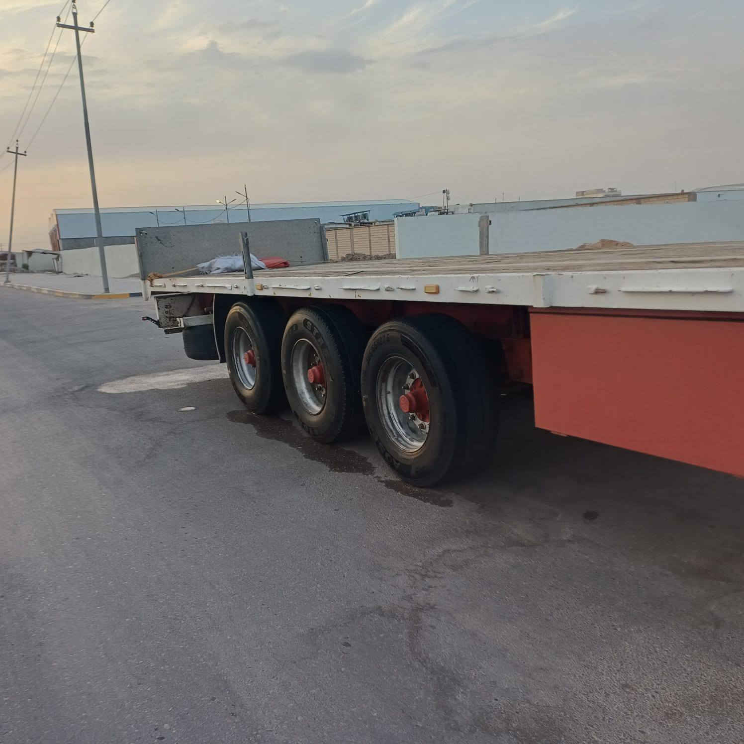 عربان للبيع عنوانها ناصريه سعرها 52 بيها مجال مجموعتها بنز بي اس شغال باقي تفاصيل هذا رقم التليفون ***********
