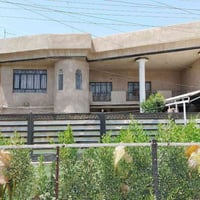 دار للبيع مساحه الدار ٣٢٠ واجهه ١٦ نزال ٢٠ غزاليه شارع لمشجر على نفس ا...