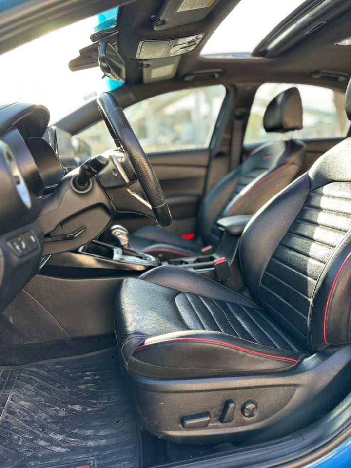 السلام عليكم فورتي لبيع جيتي حادث جاملغ وبنيد مكان السياره يرموك أو قادسيه  السعر 165 وبيها مجال *********** موديل 2023
