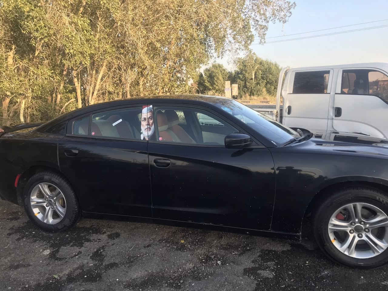 جارجر للبيع ضررها جاملغ وبنيد سياره نظيفه مكينه وكير واكسل كفاله الشراي اتصل . مكلف بنشر ‭0781 346 4205‬
