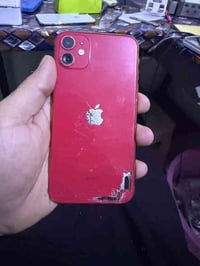 ايفون 11 عادي ذاكرة128 بطارية 72 الجهاز كلة شغال فقط ضهر وشاشة مفطور س...