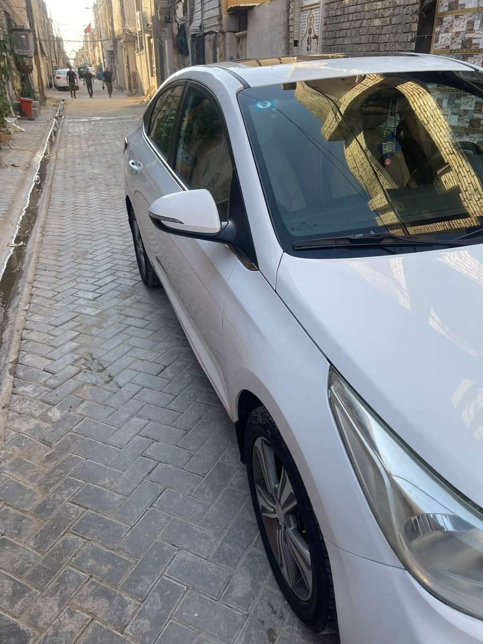 السلام عليكم
اكسنت 2019 خليجي
مكينه 1600 دوش كير اي تي
رقم بغداد بيها صبغ باب ونص جاملغ
وبيها طخات بارد مكان مدينت الصدر
***********
