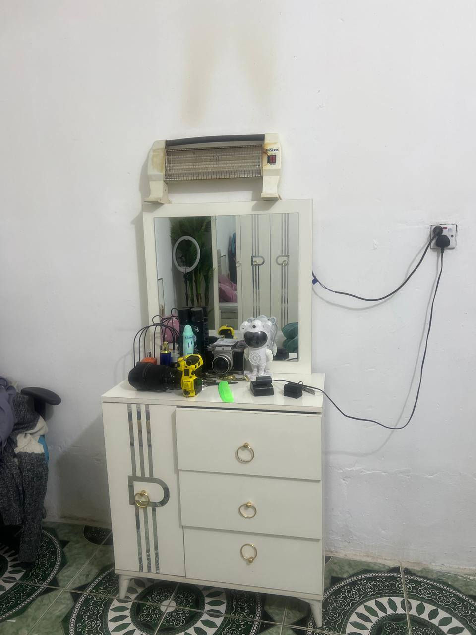 الشعله نضيفه كلش 5قطع بسعر 350قفل بدون عمله


**إذا كنت صاحب هذا الإعلان وتريد حذفه لأي سبب، رجاءا أرسل رسالة إلى الدعم الفني**