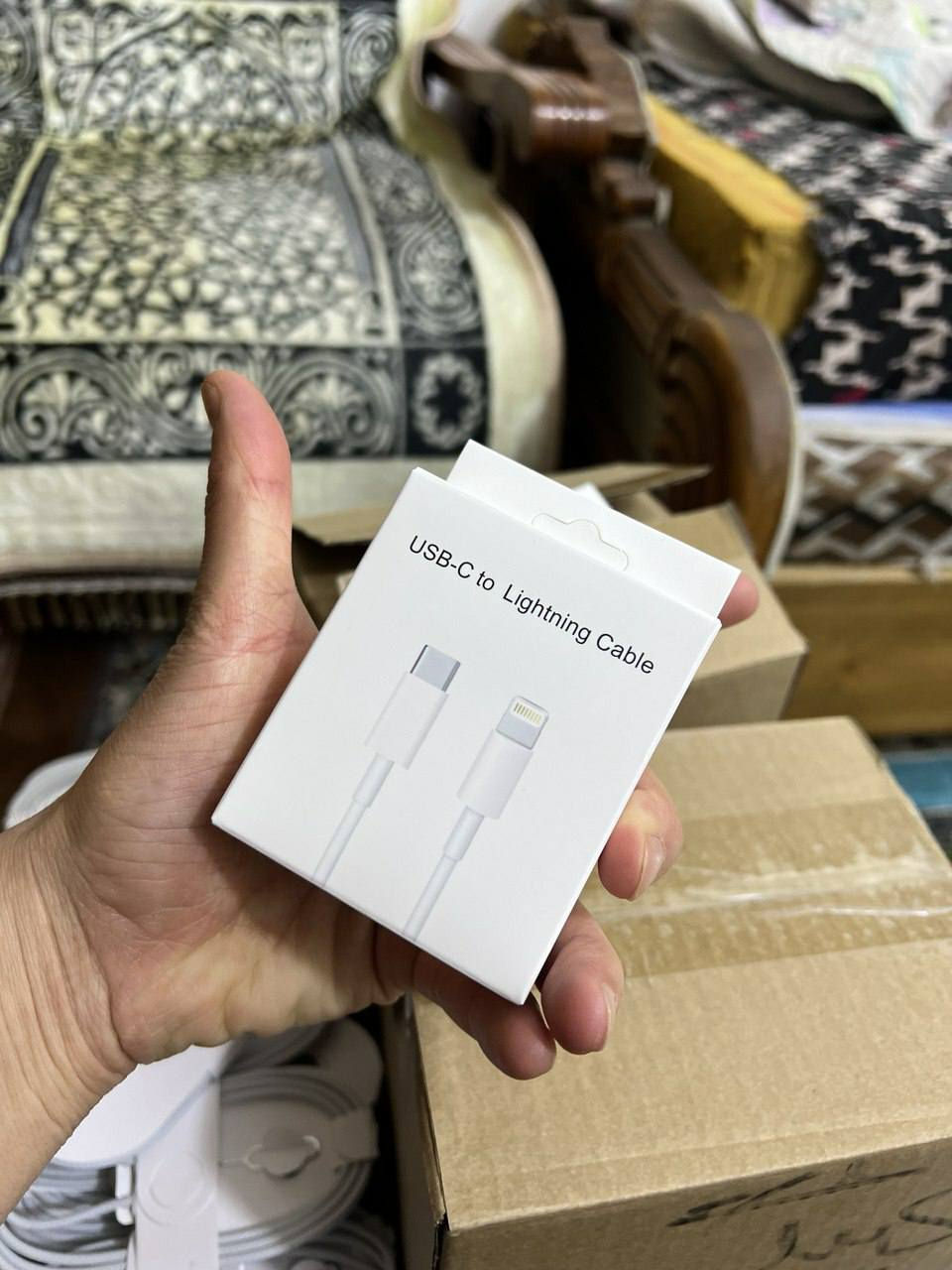 من رخصت الادمن المحترم
 ابيع شلعه فقط طلعلي كيبلات بهل شكل  تايبسي بايفون العدد ٣٠ قطعه الي مهتم يتفضل خاص ويدلل


**إذا كنت صاحب هذا الإعلان وتريد حذفه لأي سبب، رجاءا أرسل رسالة إلى الدعم الفني**