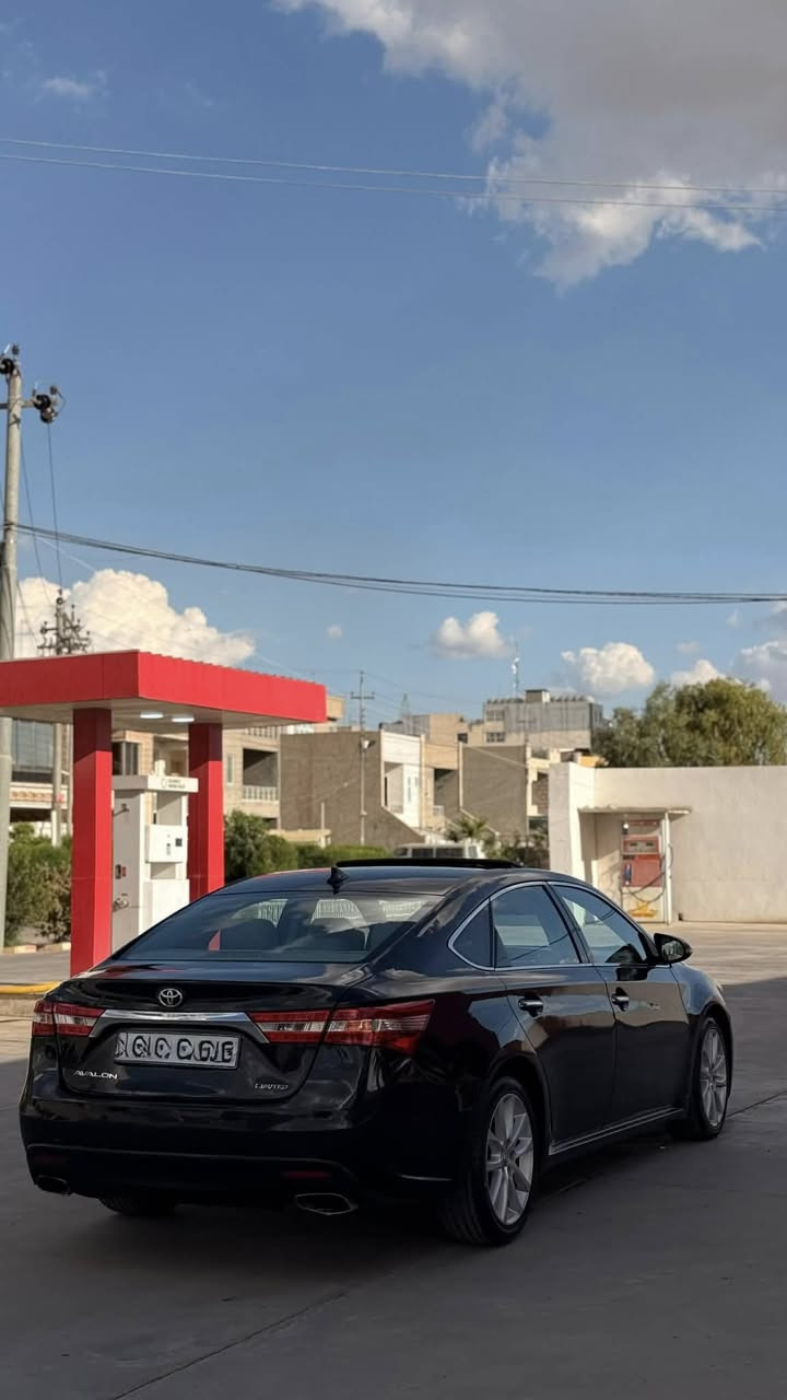 Toyota avalon 2014✈️
***********
TB:لێزەری دوبەیە (ادوات)
فول مواسەفات تازەداخلبوە
پەردە+سلایت
کوشن(جلد-هەتەر-تەبرید-خەزن)
سوکان (ڤۆلیۆم-تحدید ساعە-گیر شەفت)
شاشەو کامیرا
هتد…..
نرخ(٨٨) مجال
***********
