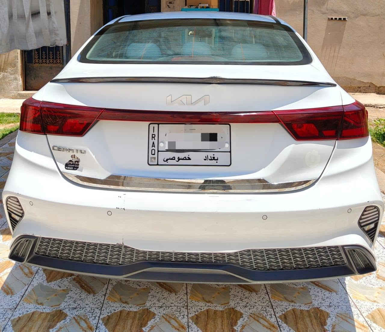 سيراتو خليجي موديل  22   فول مواصفات عدا البصمه ماشيه  80  الف رقم بغداد حره بأسمي كفاله عامه  فقط اربع اصابع كارت بالدوسه مكاني الديوانيه قضاء الحمزه  السعر  168  ورقه بيها مجال قليل  مكينه 1600 

***********
