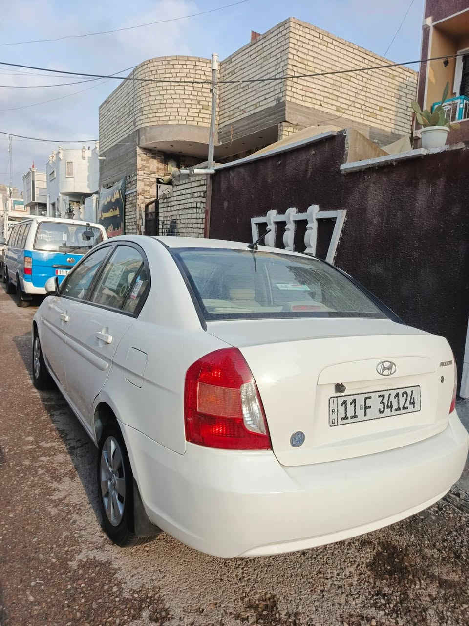 السلام عليكم اكسنت خليجي ٢٠١٠ سيارة خير من اللة كير مكينة تبريد مكينة 14 صدر أمامي خلفي جديد جام كهربائي مري كهربائي سيارة جاهزة بسمي تحويل ثاني يوم أرقام بغداد الدولي بهية صبغ بخشم الجاملغ والبنيد وبيهة خسفة خفيفة بل التكمة الخلفية للاستفسار مكاني بغداد  ‏‪0773 744 7198‬‏ واتساب 
السعر 60 ورقه  وبيها مجال
