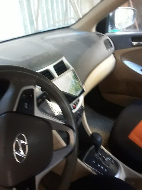 هونداي اكسنت 2015 فول مواصفات نظيفه السعر ١٠٦ بيها مجال بسيط  تلفون ***********
