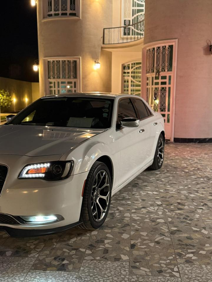 اوباما موديل 2016 اصل رقم شمالي صبغ بجم وبنيد سياره تخبل ونضيفه كلش
عنوان ديوانيه   سعر 220 بيها مجال 

مواصفات C معروفه

*********** خابرني وتدلل
