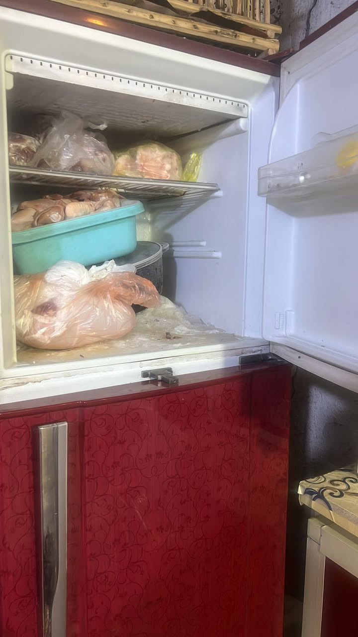 سلام عليكم عندي هاي ثلاجه دبل لون ماروني للبيع نضيفه وجديدة مداخله تصليح ابدد سعره ٣٥٠وبيها مجال


**إذا كنت صاحب هذا الإعلان وتريد حذفه لأي سبب، رجاءا أرسل رسالة إلى الدعم الفني**