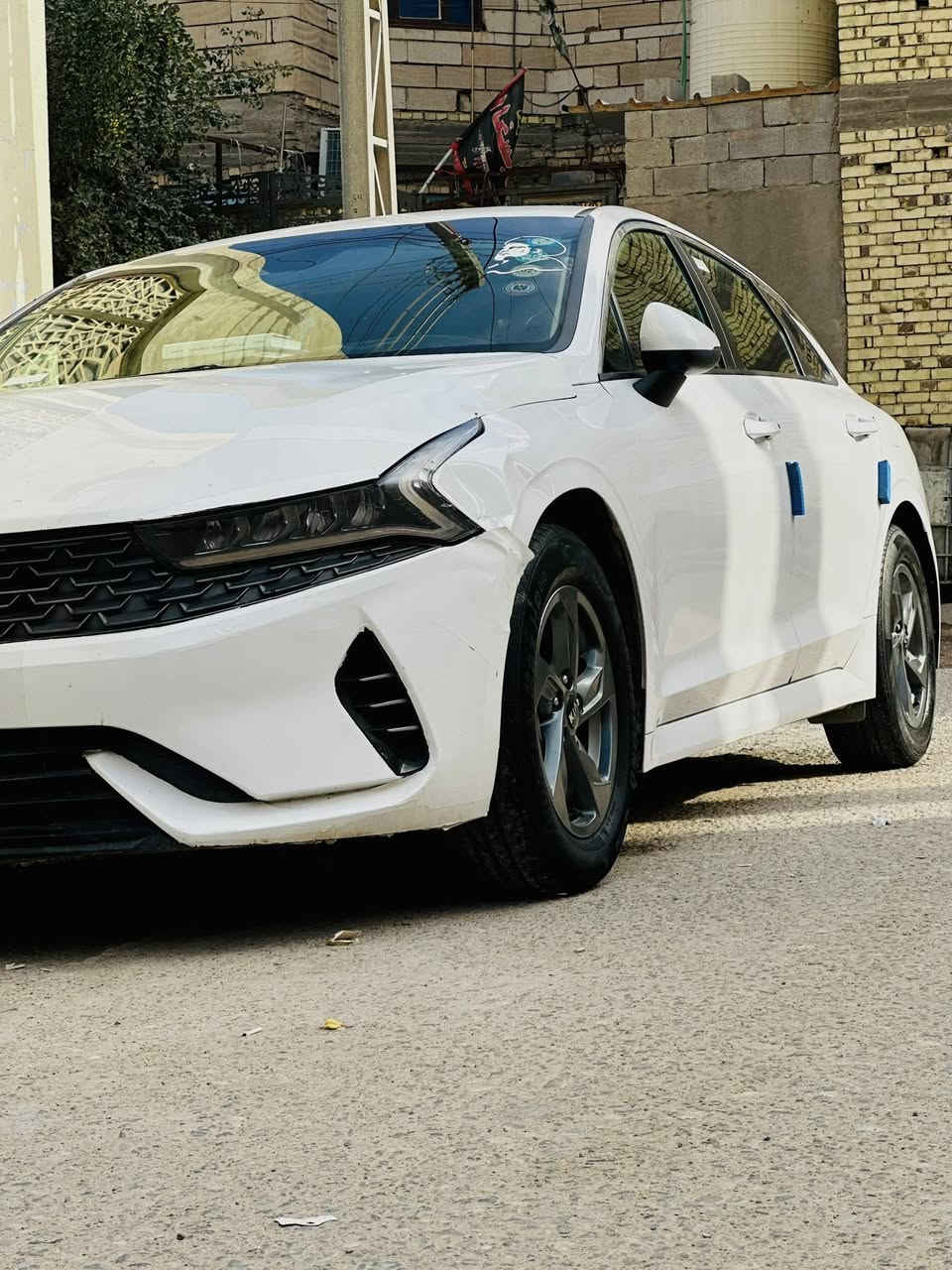 K5 2021 ابيض
كي فايف 21  محرك 1600 تيزبو. سياره نضيفه.  نص فول  
تبريد مكينه مكفولات حداديه. معوقين بغداد. رقمها بنيه معوقه بسمها

الحادث بنيد مقدمه وصندوك   
وكاله عامه مكاني البصره ***********
