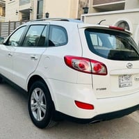 سنتافي جديده بيها قطعه صبغ للاستفسار 07741735005