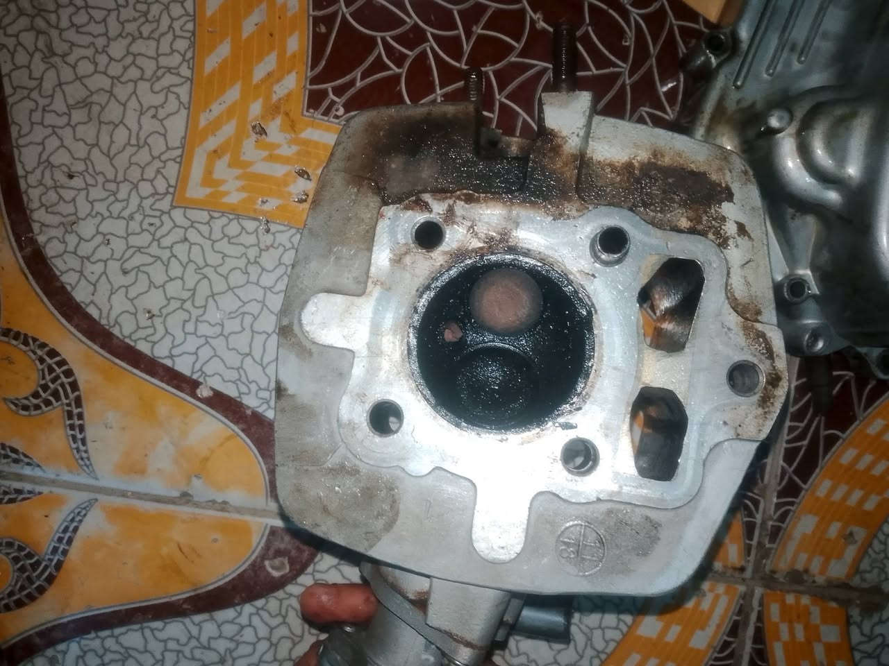 تجوه دراجه ياماها  ب 7 الف 
كاور  اربع كير  ب 10 الف 
قبق كلجات ب 5 الف 
قبق ماكنيت ب 5 
قبق شبج ب 5 الف كله تفصيخ اربع كير ايراني 
الاستفسار اتصل على ***********
