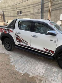 هايلوكس ٢٠٢٥ • ٩٠٠٠ كم • ضمان ساز تي اردي