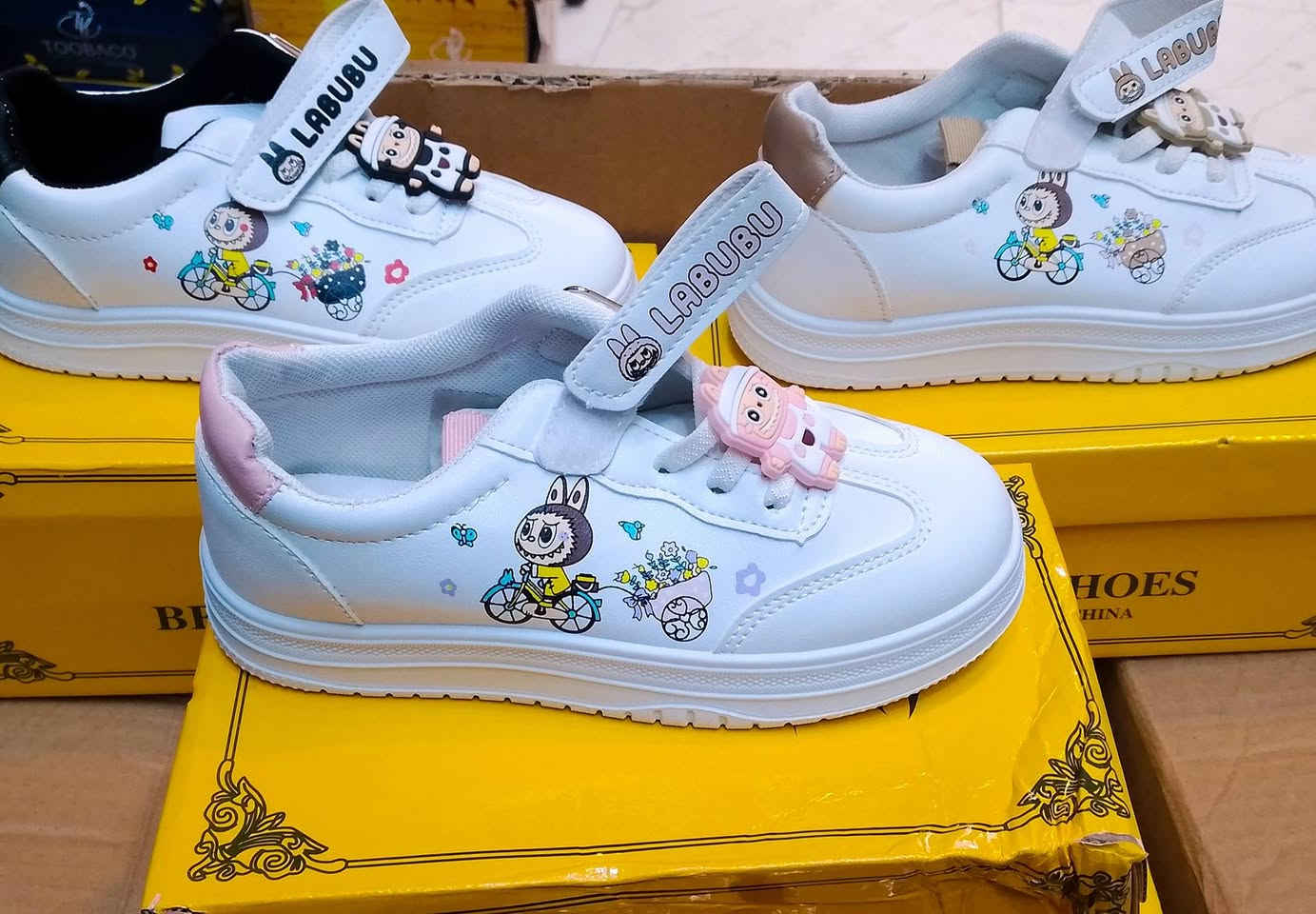 حذاء بناتي قياس من 30_35 سعر القطعه (8000) الف
سوق الشيوخ /خلف مصرف الرافدين


**إذا كنت صاحب هذا الإعلان وتريد حذفه لأي سبب، رجاءا أرسل رسالة إلى الدعم الفني**