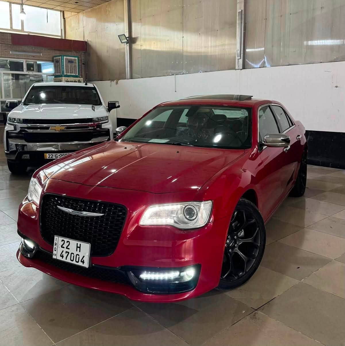 كرايسلر اوباما c300 2017 كلين تايتل
لون احمر فول مواصفات 
وراد كندي 
ماشي 105 ميل 
فقط بي مكانين bdr
السعر 225 ورقه وبي مجال ( كير ومحرك ضمان شرط الفحص)
العنوان اربيل ( ***********)
