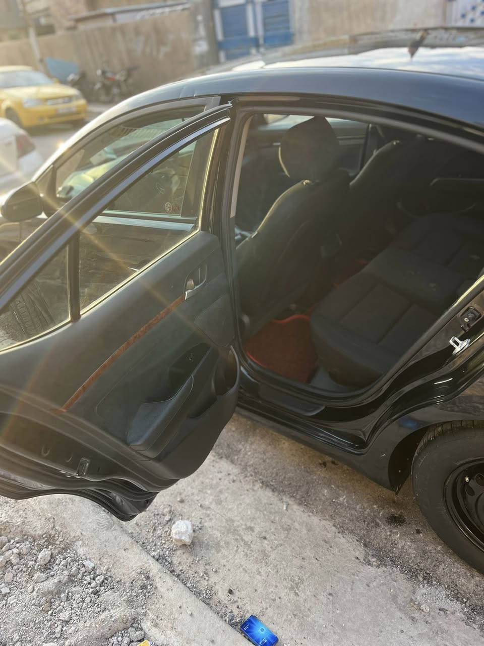 النترا 2019حادثهة ربع البنيد والجاملغ اليسرة بدون شواصي ولا لغود كفاله سيارة ماشيه50kmالف مال بيت بأسمي تحويل مباشر مكينة كير كفالة كير atالمرغوب 
سعر السيارة 143$وبيهة مجال بسيط 
للاستفسار***********

ملاحظة:الي يشتري السيارة مباشرة اتكاتب ويا مروري ويحول غير هذا الشي مابيع
