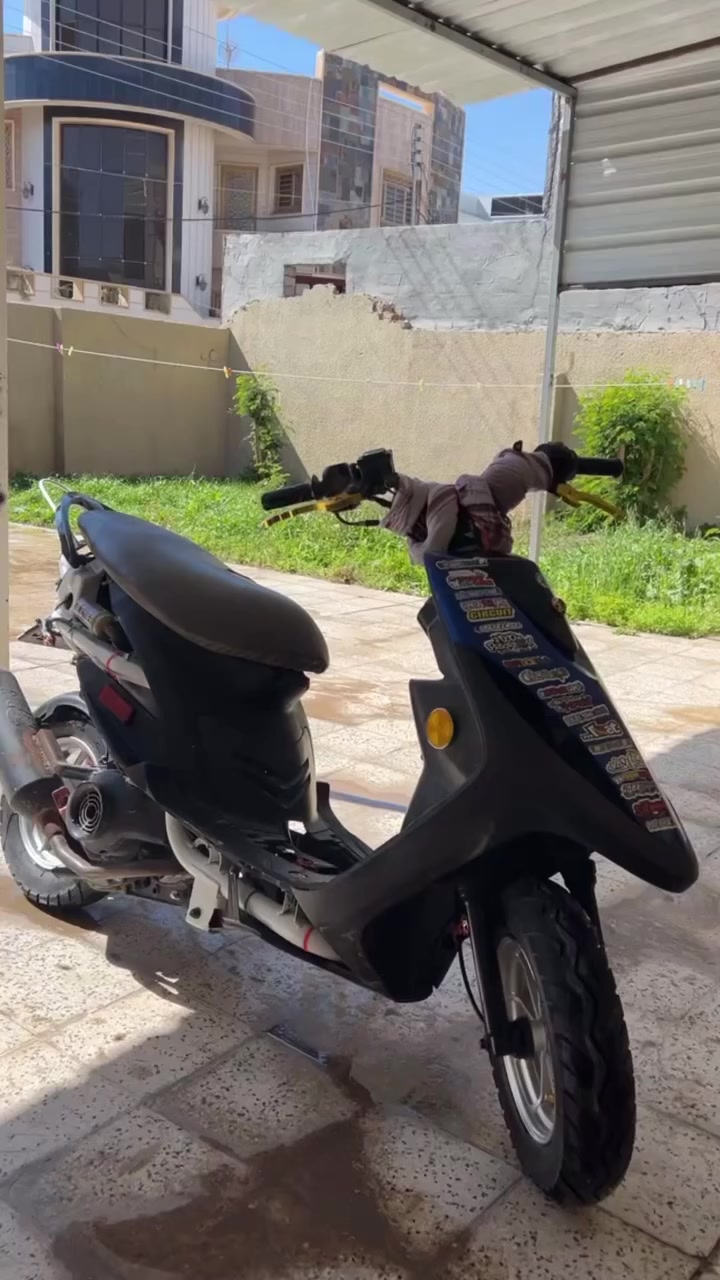 ما بعد السلام
ماكس 120 عدلة💞
كلها مزوده
بوشه 55
صالنصه FM
كلجات رياضي 
رياضيه الدراجه كلها
ماينقصها شي
غراضهه كامله مكمله وموجودات بالصور 
كفرات نضيفه جدا 
عداد سرعه شغال
كلوبات شغاله 
تريدني اشدلك غراضهه وابيعهه الك او تريد انت تشدهن هم عادي
السعر 450
الدراجه نضيفه كلش للاستفسار هذا رقمي ***********
