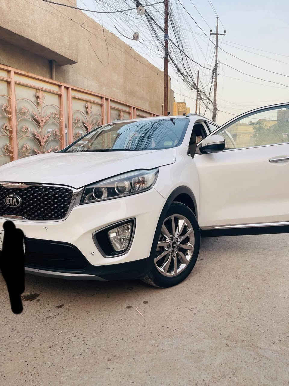 سلام عليكم سورنتو للبيع
موديل 2015 شكل 2016
السياره نضيفة وخير من الله
 رقم بغداد ألماني
بصمة أبواب
بصمة تشغيل
تحكم ستيرن جهتين
شاشة كبيره
بيهة نضام سبورت
محرك 2400.  4 سلندر
كامره بك
سبعة راكب
3 قطع تبريد
بردات بلادية
و تبريتهة ثلج
السياره بيهة بس بابا الصدر صبغ أثر شخوط
و مبدل كازكيت
المكينه رجعت بلاديه مال شركه 
السياره خير من الله تاخذهة ربع ما تصرف عليهة السياره تاخذهة تجنيهة

السعر   190 و بيهة مجال 

مكان السياره بغداد البلديات قرب أفران عسل
الهاتف  ***********

تعجبك السياره عله عيني و عله راسي ما تعجبك اعبر المنشور و بدون تعليقات سلبيه
