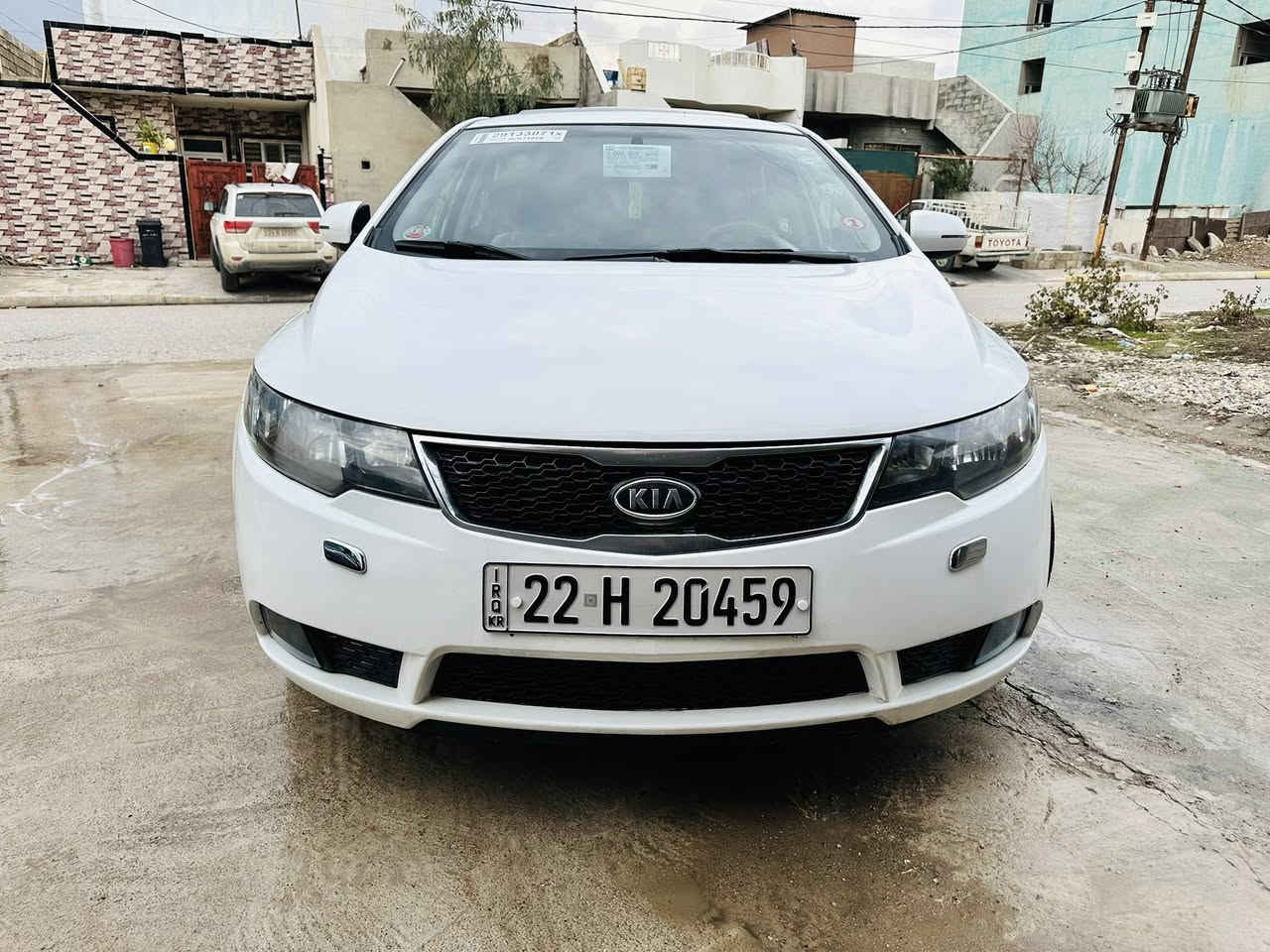 سلام عليكم
سيراتو 2012 فول فول 

كير محرك شرط 

رقم وسنويه جديد 

صبغ نص باب السكن

 وشبرين بارد باب الخلفي. شرط بدون دواخل 

ويا دوائر الخلفيه. 

مكان موصل شيخان 

سعر 110 ومجال بسيط  

***********
