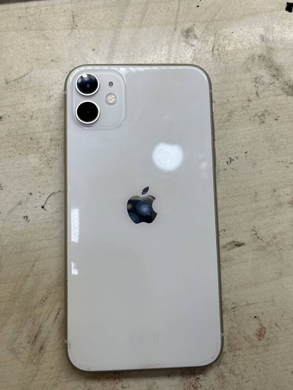 السلام عليكم ايفون 11 عادي ذاكره128 بطاريه 84 الجهاز بلادي
رقمي ***********
