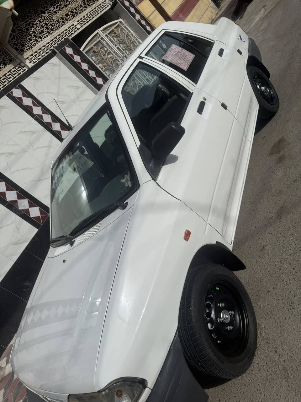 السلام عليكم
سايبه للبيع موديل 2022
سياره مكفوله كفاله عامه من ضربه وصبغ وتبديل 
كير مكينه ع وضع شركه خير من الله تدفئه تبريد سياره جاهزه 
مكان سياره بغداد
رقم الهاتف ***********
