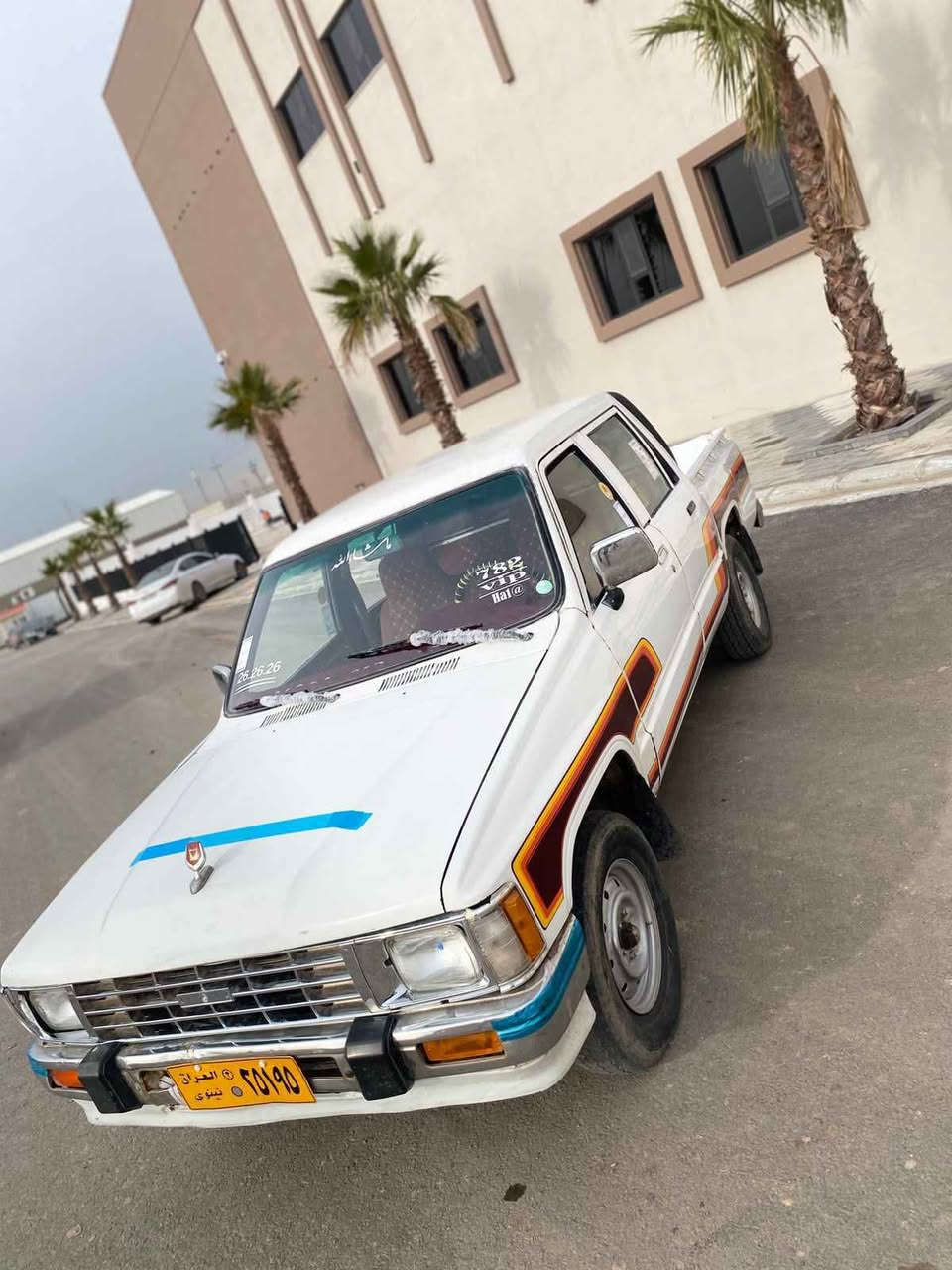 پیکاپ کڕوسیدە مودیل 1985 
سەنەوی
گێڕ و مەکینە بەشەرت
ناو و دەرەوەی وەک یەک جوانە
سعر//27وەرەقە تۆزێک مەجال
شوێن// هەولیر
***********واتساپ ڤایبر موجود*********** أربيل, العراق
