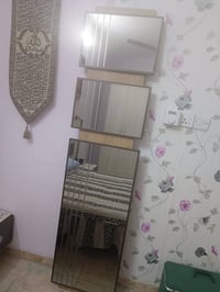 مرايه ديكور جديده ثقيله للبيع قياس ١٧٠*٤٥سم سعر ٥٠ الف ٠٧٥١١٤٠٠٦٧٩