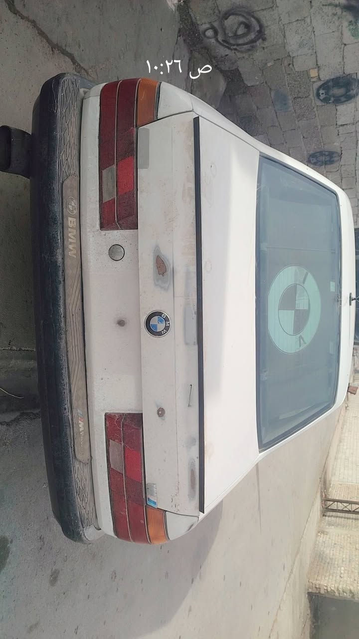 يالله..  السلام عليكم..  بي ام دبليو حجم ٧٣٠ اصل مكينة ٣٠ مفتوح موديل ٩١ كير اوتوماتيك.. رقم بغداد الماني.. كير مكينه حدادية كهربائيات ضفيرة بلاد تخم تاير سلايت روف جاهزة بدون حادث بدون صبغ عالبلاد فقط تكحيل شلعه ترايك بصرة *********** واتساب السعر ٤٨ وبيها مجال مكان السيارة ديالى خان بني سعد
