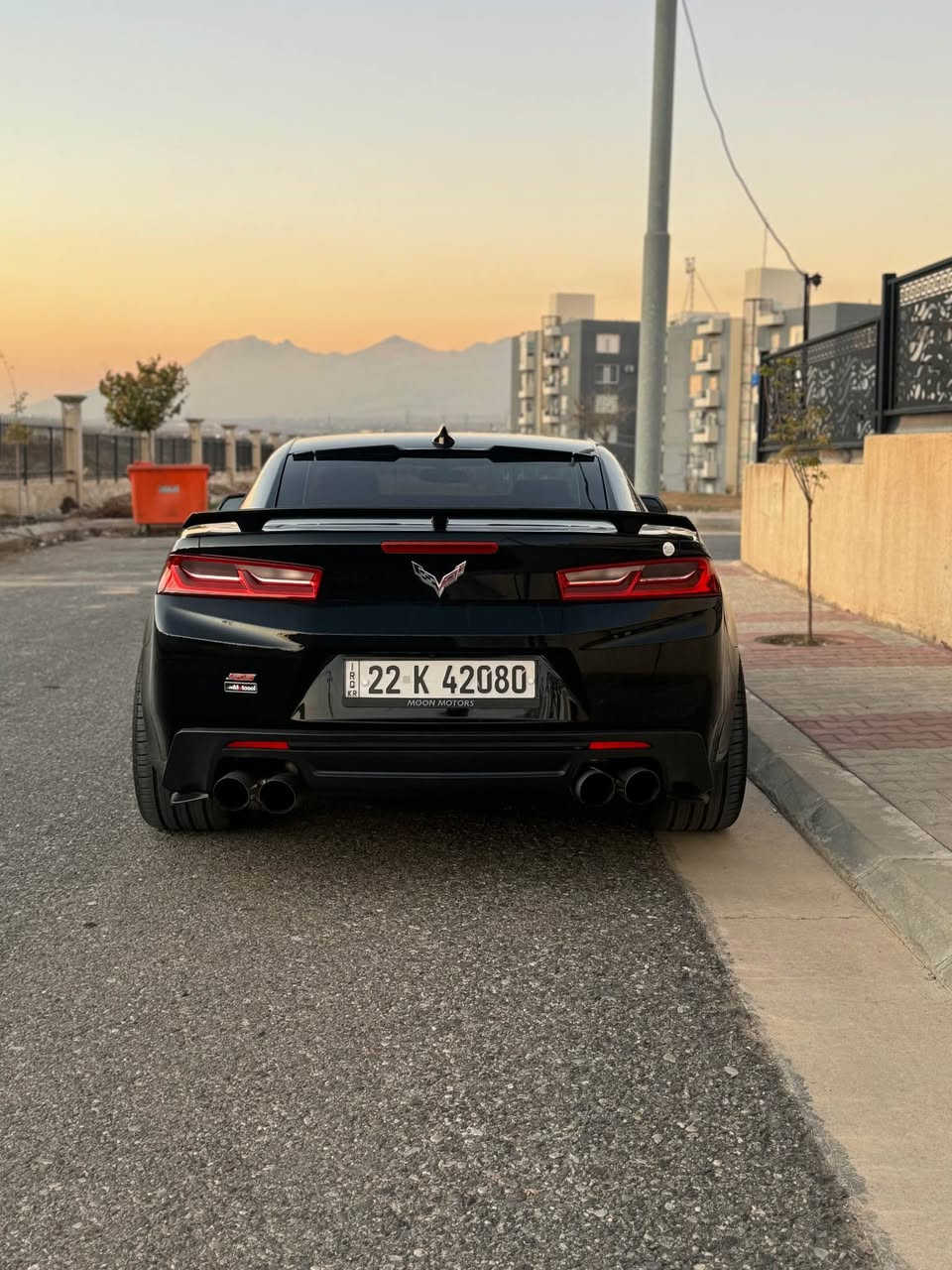 للبيع Camaro SS 
📍 الموقع: سليمانية  
📅 الموديل: [2017]  
⚙️ المحرك: [٨ سلندر ]  [گير ٨ نمر] 🔥 
📏 الممشى: [٦٩ ألف]  
🎨 اللون: [اسود]  

✨ المواصفات:  
- شاشة جبيرة
- كاميرا خلفية  
-كشنات كهرباء   
- تشغيل بصمة
-٤ وضعيات قيادة [تورينك، سبورت، تراك، ثلج]
-وضعيات ستيرن [سبورت، كومفورت]

✨ الاضافات:
-دعامية Red S
-سبويلر SS بلادي
-بگ لايت بلادي ليد
-حلوك صالنصا كورسا اصلي
-ويالة 1LE 

🛠️ الحالة:  
حادثها جاملغ سايق و نص باب السايق و جاملغ خلف السايق صبغ. اقل الشبر من البنيد صبغ بس البنيد بلادي. بدون قطرة دواخل و الايرباكات سليمة.

💰 السعر جداً مناسب اتصل و تدلل

📞 للتواصل: واتساب
0️⃣7️⃣7️⃣0️⃣ 4️⃣7️⃣5️⃣ 4️⃣5️⃣ 3️⃣3️⃣

Camaro SS
📍Shwen: [Slemani]
📅 Model: [2017]
⚙️ Makina: [8 pston / 8 ger] 🔥
📏 Roishtn: [69 hazar]
🎨 Rang: [Rash]

✨ Mwasafat:
-Shasha gawra
-Camera w 7asay dwawa
-Kushni karaba
-Basma w shaxal
-4 mode lexurin [Tour, Sport, Track, Snow]
-Mode sukan [Sport, Comfort]

✨ Jwankary:
-Da3amy Red S
-Balli SS asli
-Bag layti LED bilad
-Sara salonsay Corsa asl
-Wheel 1LE asl Two Size

🛠️ Da3m:
Chamalaxi sayaq w niw dargay sayaq boyaxa, lagall chamalaxi dway sayaq, kamtr la yak bst la bonitakaya haya boniti bilada. Be naw grtn be shansy be airbag. 

💰Nrxi zor gwnjaw w xwar bazar 

📞 Whatsapp:
0️⃣7️⃣7️⃣0️⃣ 4️⃣7️⃣5️⃣ 4️⃣5️⃣ 3️⃣3️⃣ السليمانية, العراق


**إذا كنت صاحب هذا الإعلان وتريد حذفه لأي سبب، رجاءا أرسل رسالة إلى الدعم الفني**