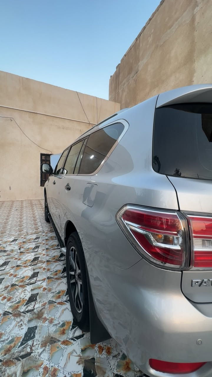 بيع مستعجل نيسان باترول 2011 Se السيارة جاهزة اي نقص مابيه تخم تاير حدادية جديدة لون سلفر اربع قطع صبغ اثر جراد مكفولة من الضربة رقم اربيل

💎 ســعــر ✅ ::180$📮

مواصفات 
حساس امامي 
حساس خلفي
سلايت 
كشن كهرباء 
رقم: 
***********
***********
