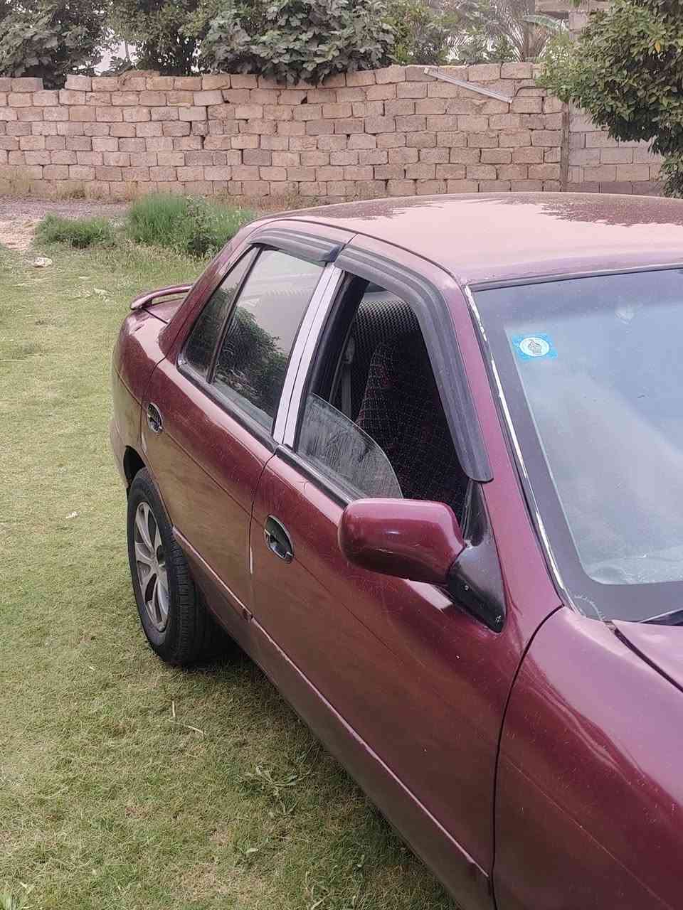 السلام عليكم. كيا سيفيا ٩٧ رقم بغداد بأسمي سنوية لل٣١ يعني متكلفك غير ٩٥ الف بالتحويل كير ومحرك مكفولات باتري جديد صدر بحالة جيده مسجل كهربائيات كامله بدون ضربه معجون كد إصبع واحد بيها. السيارة عضمتها حلوه وكاعده. السياره مصبوغه من جوا التريشه مال الباب يعني أقل الحزام. وبيها شويه من التكم من فوك مبينه بالصور ما بيها خياس السعر ٣٤ وبيها مجال مكاني بغداد ابو غريب والتاجيات أثناء الدوام. *********** و ***********
