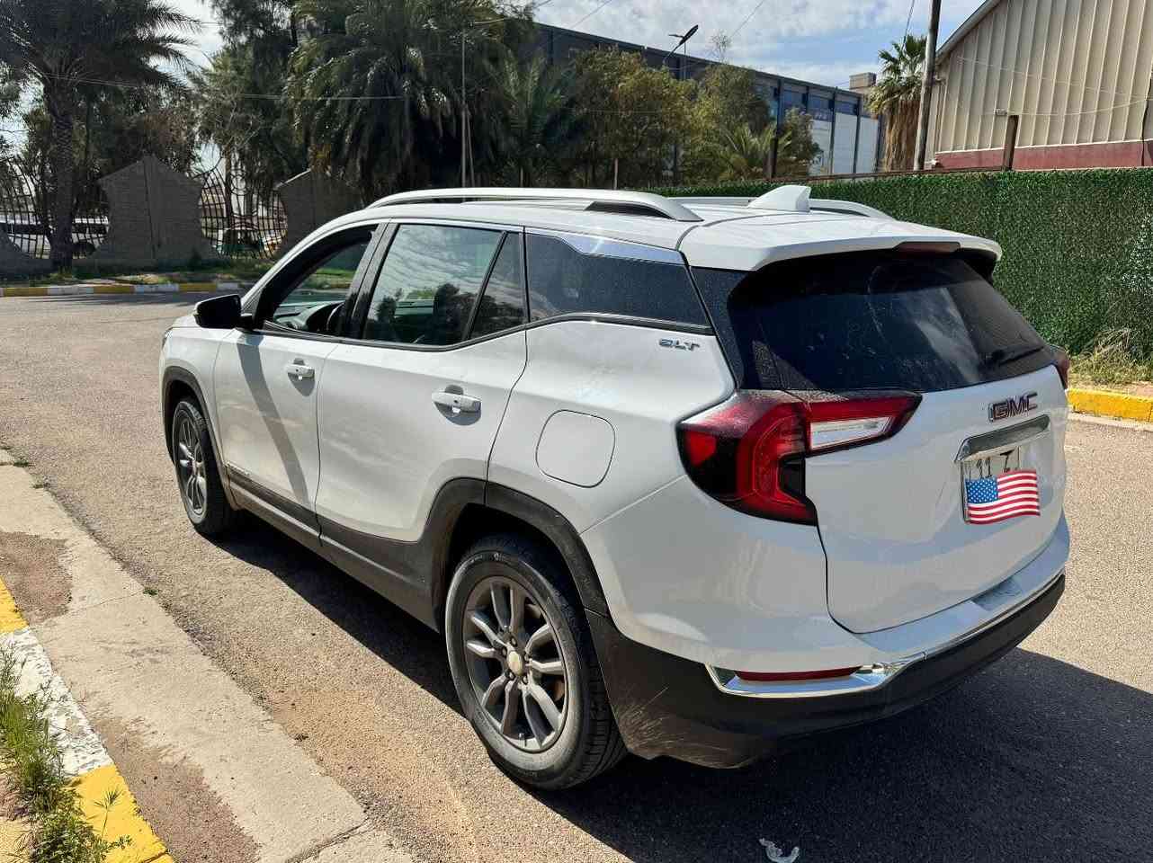 للبيع للبيع GMC TERRAIN SLT AWD مرقم بغداد فول عدا الفتحه
جمسي تيران 2024 slt AWD دفع رباعي 

حادث قطعه وحده صبغ (( صندوق )) فقط 

سونار مرفق بالمنشور 

السعرر :- 210$

للاستفسار ؛- *********** ,  ***********
