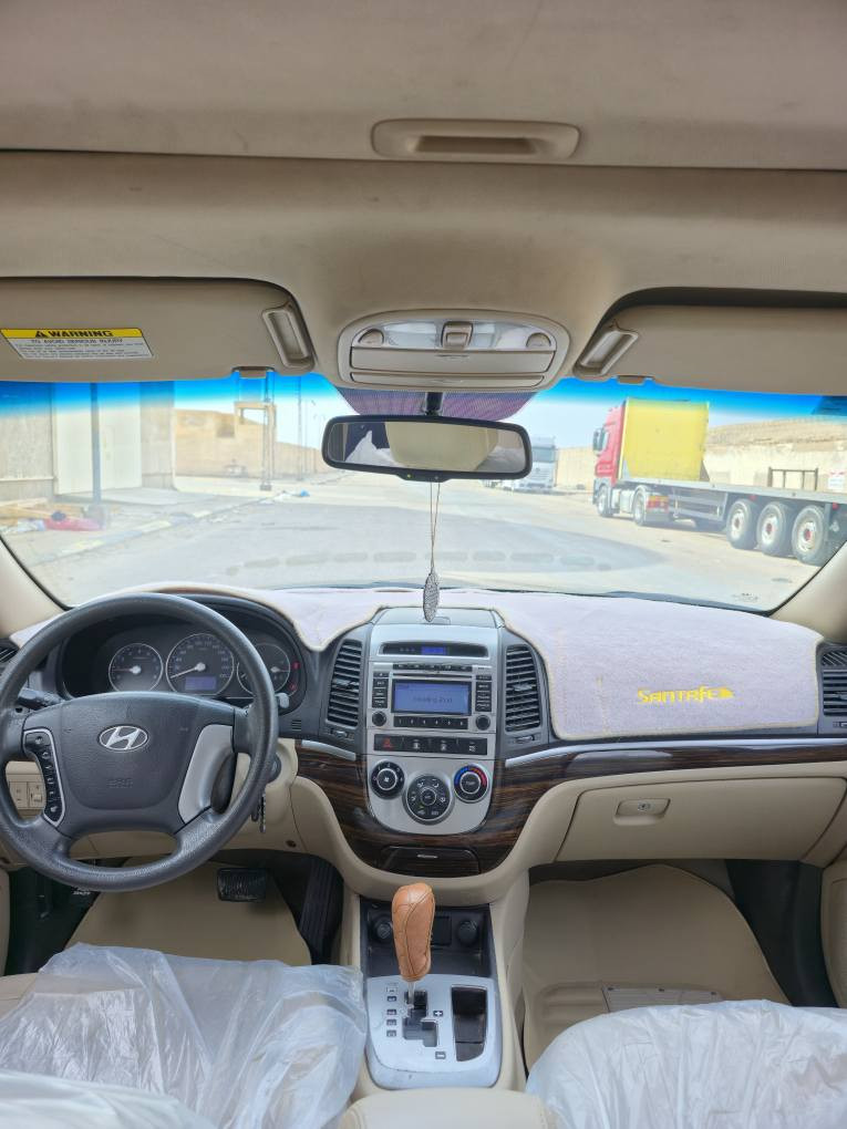 سنتافيا 2012 بصرة
كفاله عامه من الضربة والصبغ
سياره فول مواصفات فتحه تحكم ستيرن 
دبل كزوز
سياره 4 سلندر 
سنويه لسنة 2028
السعر 140
موبايل ***********
العنوان بصرة حمدان البصرة, العراق
