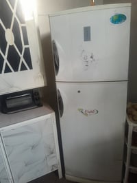 ثلاجه • ١٨ قدم • سانيو ياباني