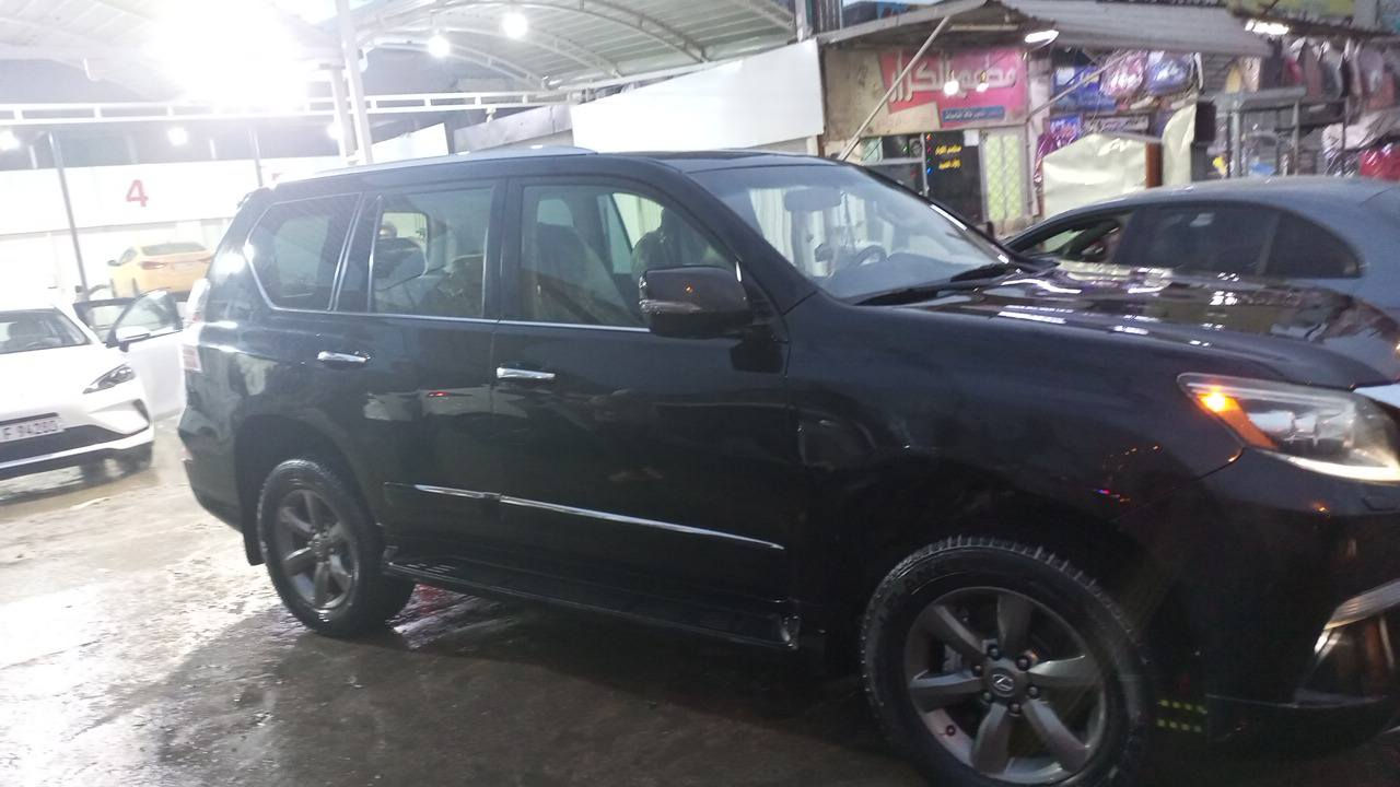 سلام عليكم للبيع لكزز برادو خليجي موديل 2018فول مواصفات معروفه مواصفات لكزز ماشيه 159الف بيه قطعه وحده صبغ بدون دواخل مكينه 8سلندر 4600 السعر380ورقه أو بيه مجال أو إذا اكو مراوس هم اراوس رقم اربيل  اتصال ***********او واتساب

