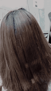 تسريح وعشبه صارله اكثر من ٤ أشهر نتيجه تخبل
تسريح ومعالج من أعمال ماكيرا ايه صالون الملكه العنوان الخطيب الزراعي شارع المولد الحمره بالقرب من أسواق ام علاء صالون الملكه ماكيرا ايه ***********
