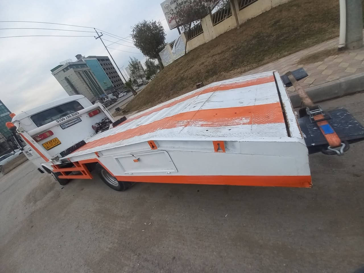 للبيع كرين سحطي كير و مكينة كيا عمل ٤٠٠٠ كل جاهزة رقم أربيل بة شةرت 0750 786 8505
