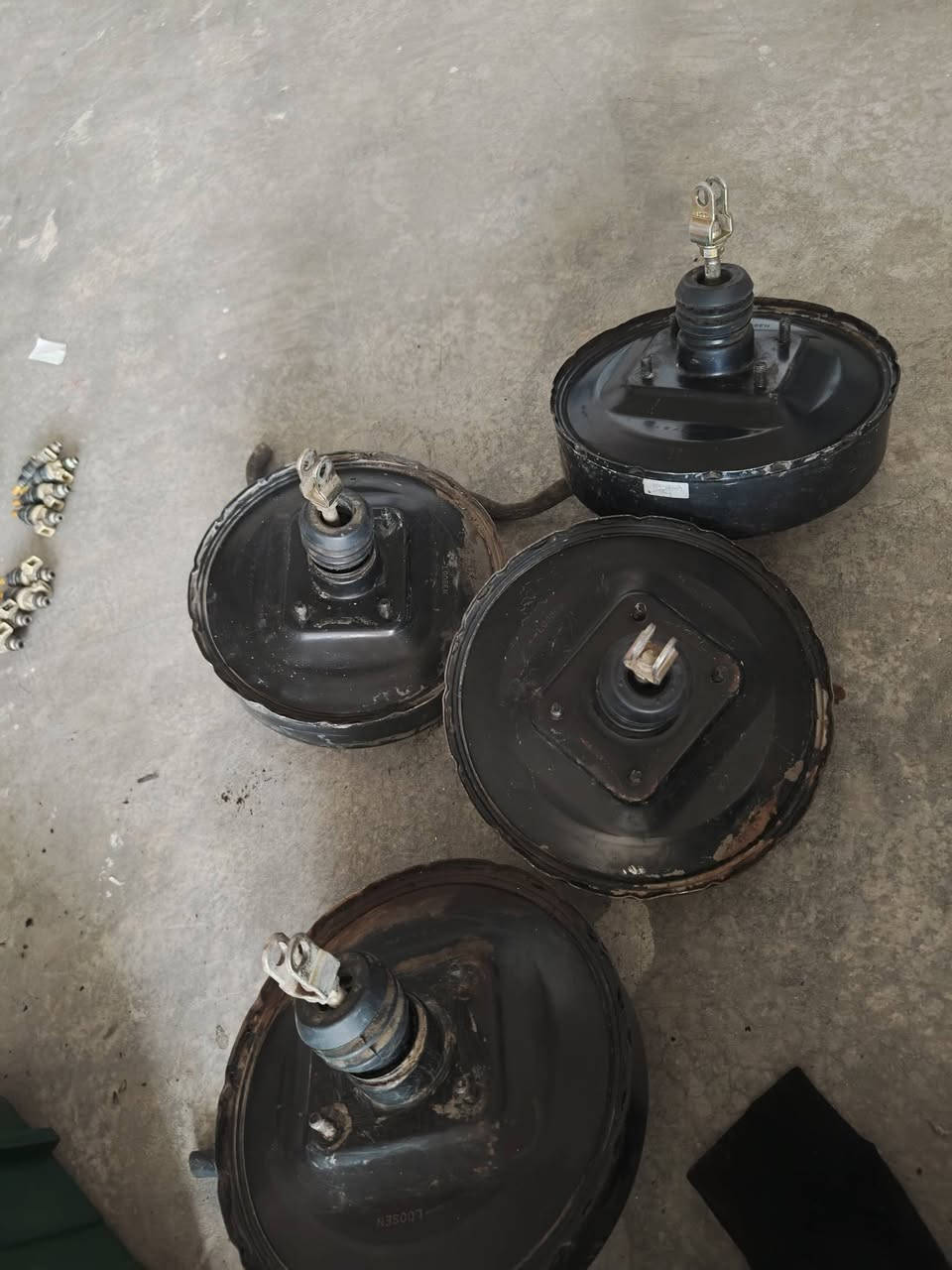 تم وصول نوازل اماراتي و عنبار بريك ***********
